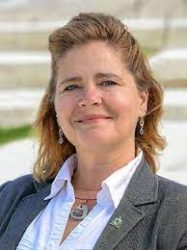 Sarah Copeland-Hanzas