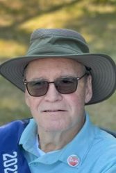 Tom  Dolan